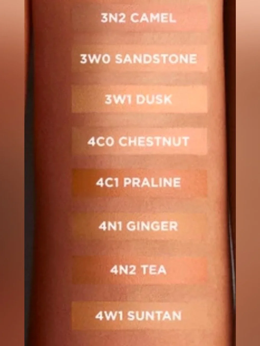 Laura Mercier’s Flawless Lumière Liquid 4W1 Suntan Foundation